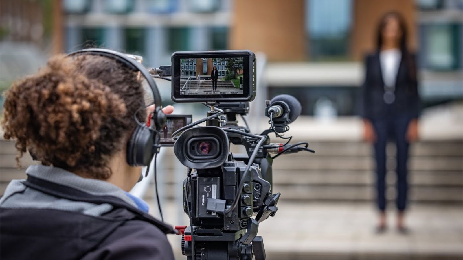 Location Canon XF 605