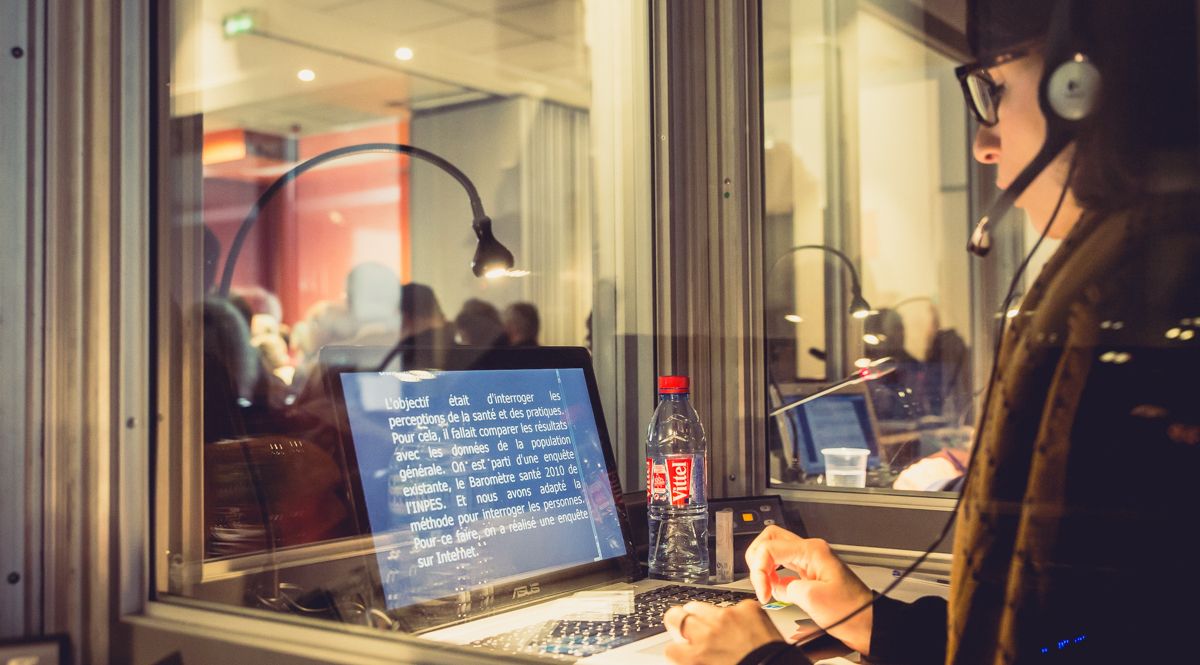 Traduction et du Sous-titrage dans les Événements Hybrides et Digitaux